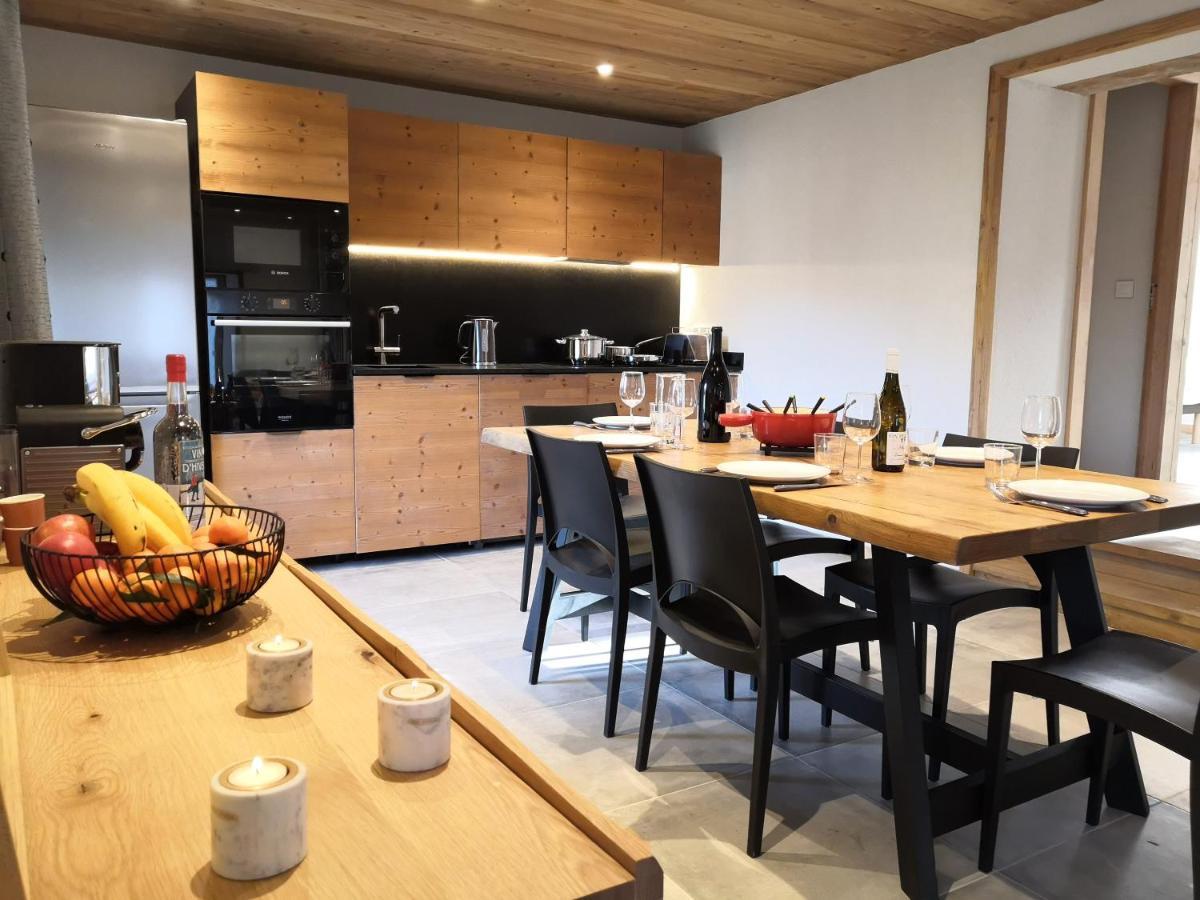 Chez Leon, Jacuzzi Et Sauna Des Le 1Er Septembre 2025 Samoëns Kültér fotó