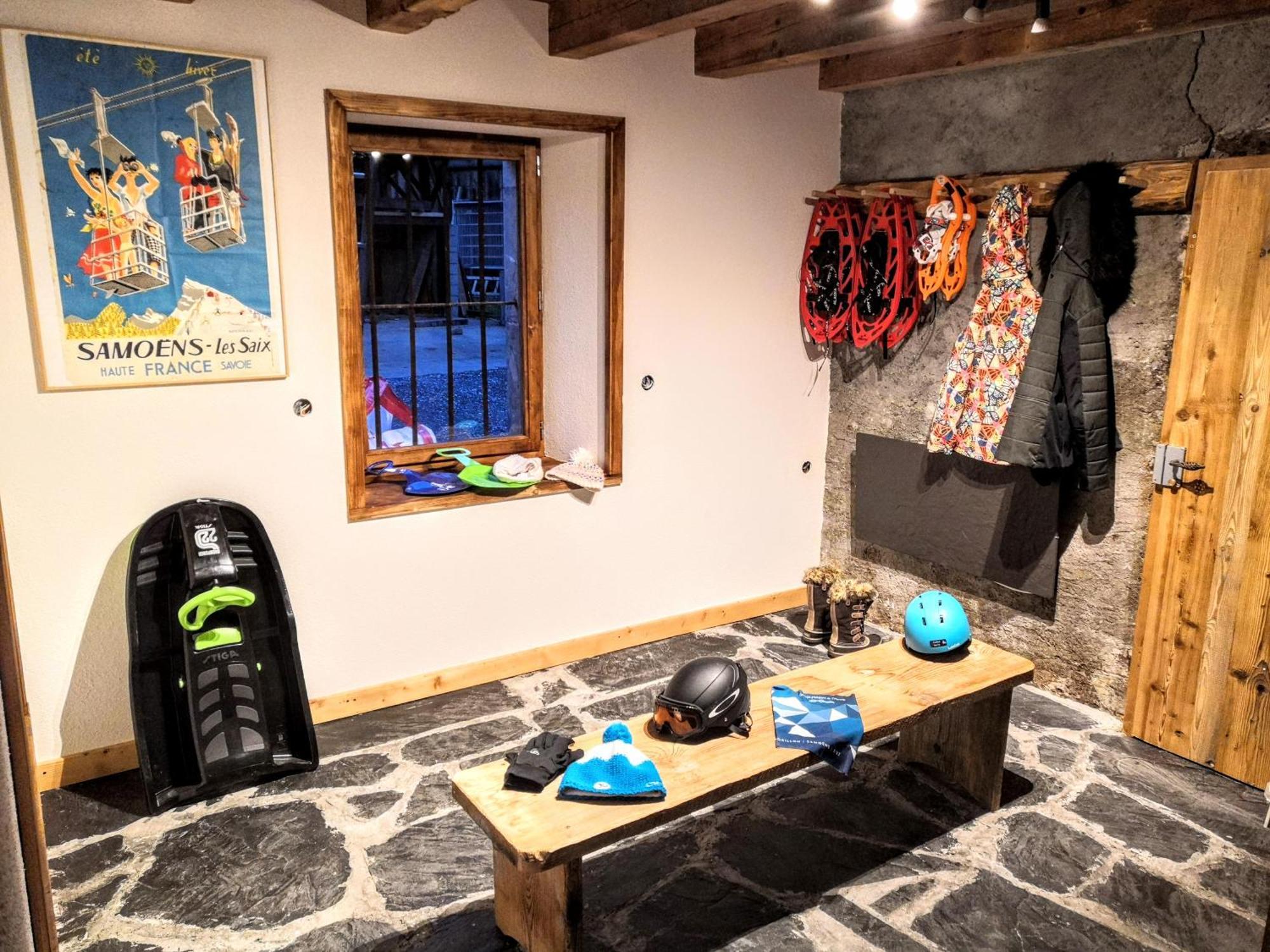 Chez Leon, Jacuzzi Et Sauna Des Le 1Er Septembre 2025 Samoëns Kültér fotó